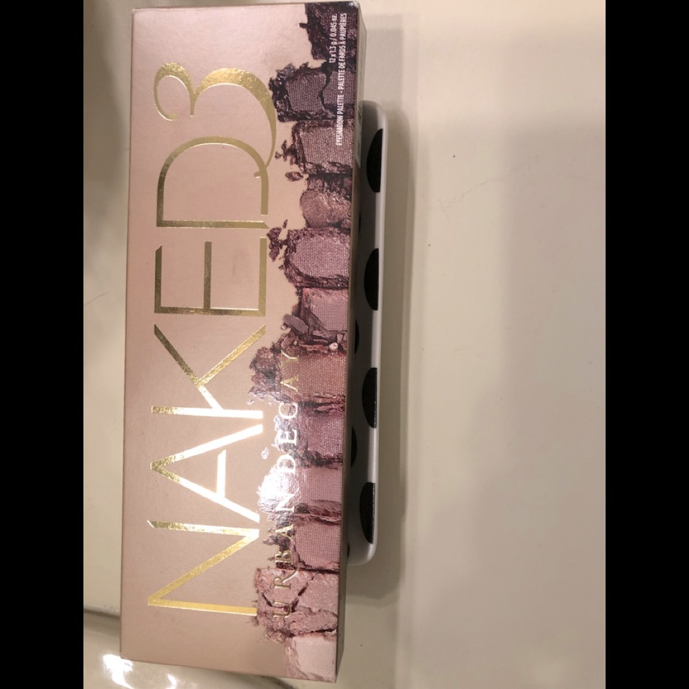COPY - Urban Decay Naked 3 Eyeshadow Palette